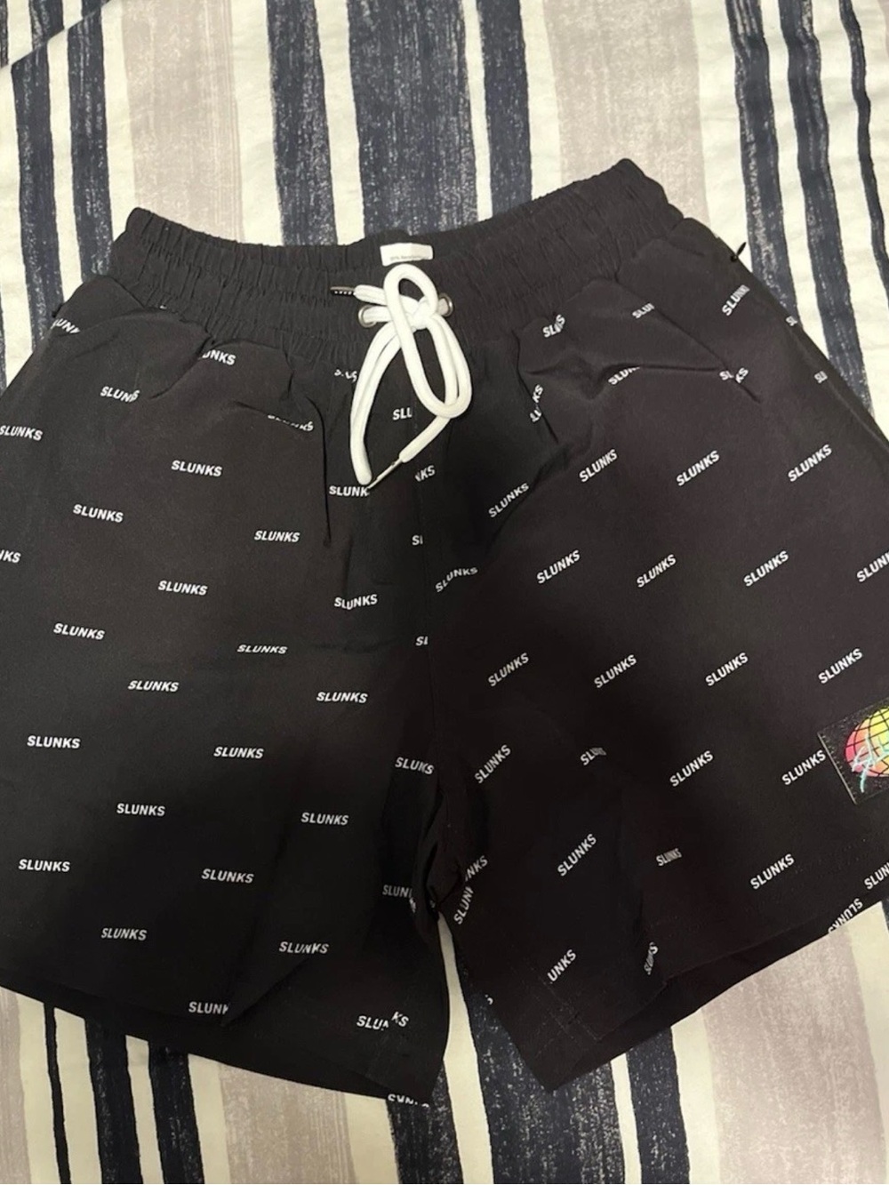 SLUNKS Men's  Shorts Black White Logo Drawstring Pockets Elastic Waist